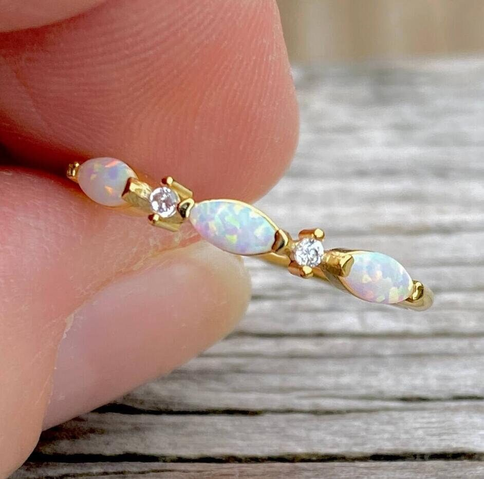 Gold Opal Ring, Delicate Gold Adjustable Ring, Minimalist Women's Ring, Dainty Opal Style Ring