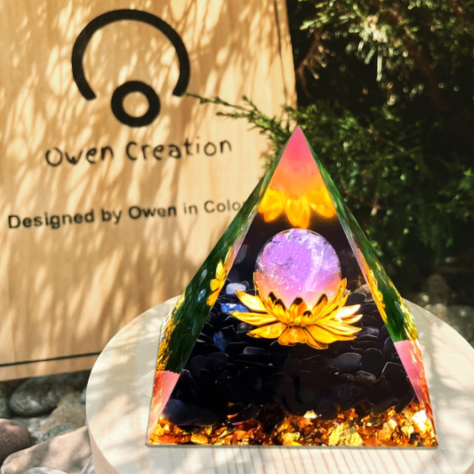 Amethyst Crystal Sphere Orgone Pyramid 6CM with Obsidian Gemstone Orgonite