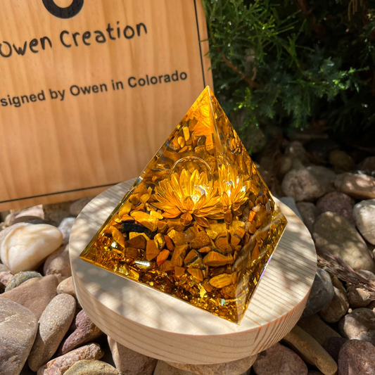 Citrine Crystal Sphere Orgonite Pyramid-Tiger Eye Natural Stone Orgone Pyramid