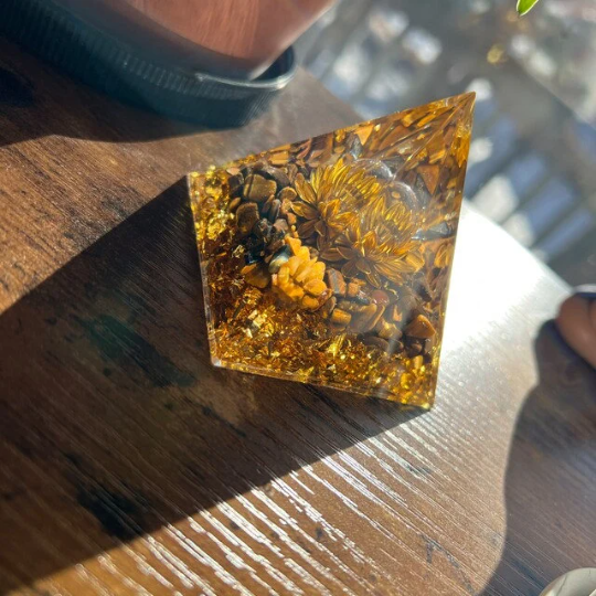 Citrine Crystal Sphere Orgonite Pyramid-Tiger Eye Natural Stone Orgone Pyramid