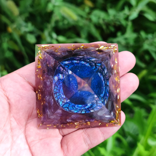 Crystal Pyramid-Lapis Lazuli Sphere Orgone-Natural Amethys Orgonite Pyramid