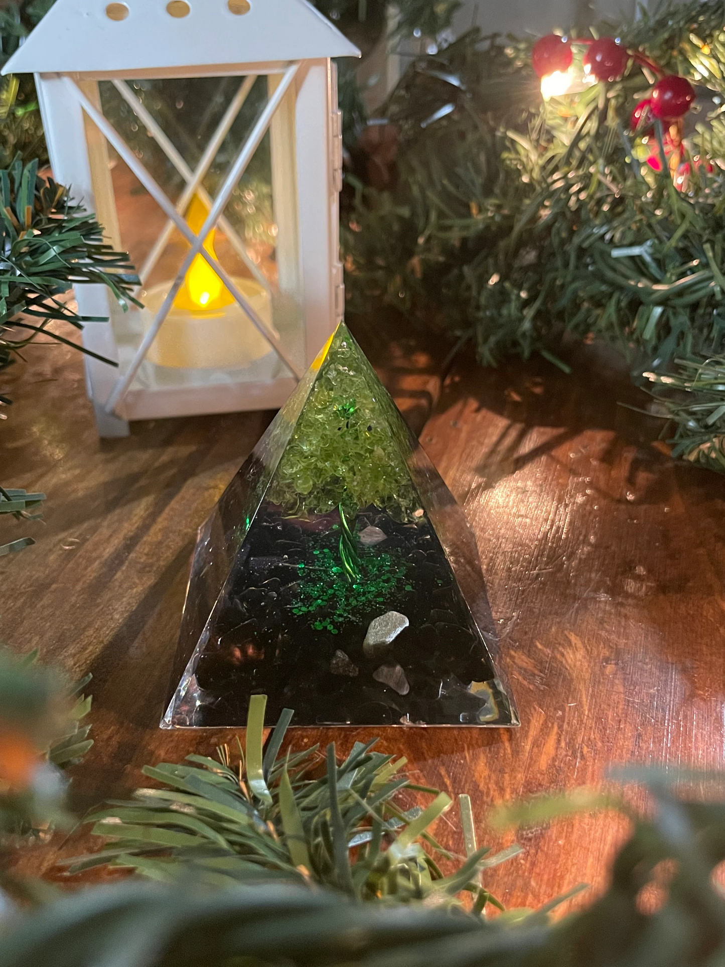 Tree of Life Peridot Crystla Orgonite-Tiger Eye Meditaiton Tool Crystal Orgonite Pyramid-Energy Healing Reiki Chakra EMF Protection