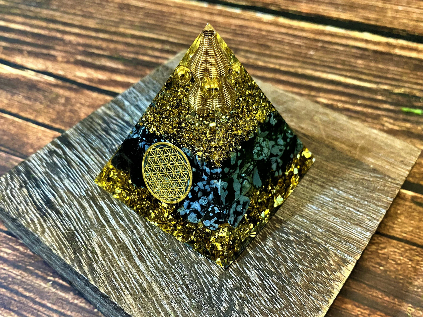 Snowflake Obsidian Orgone Pyramid With Crushed Stones, Natural Crystal Meditation stone, Energy Generator, EMF Protection, Home Decor